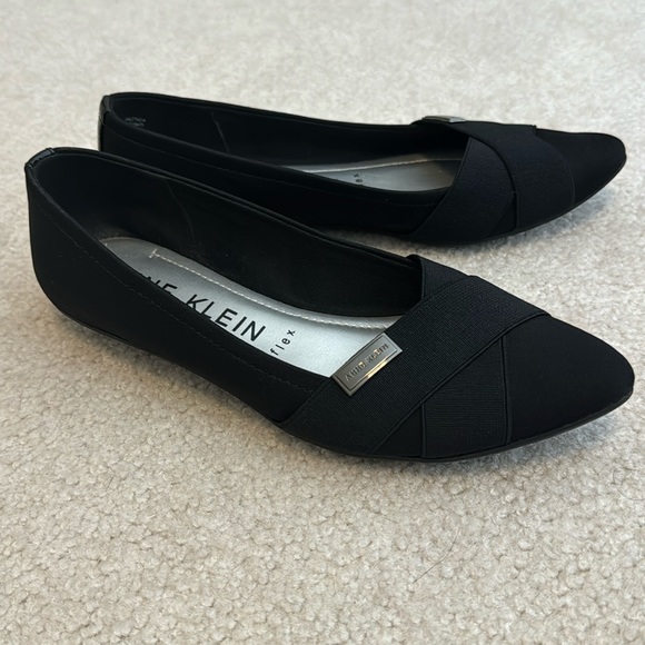 Anne Klein Shoes - Anne Klein Iflex Sport Women’s Black Oleesa Flats Sz 7
